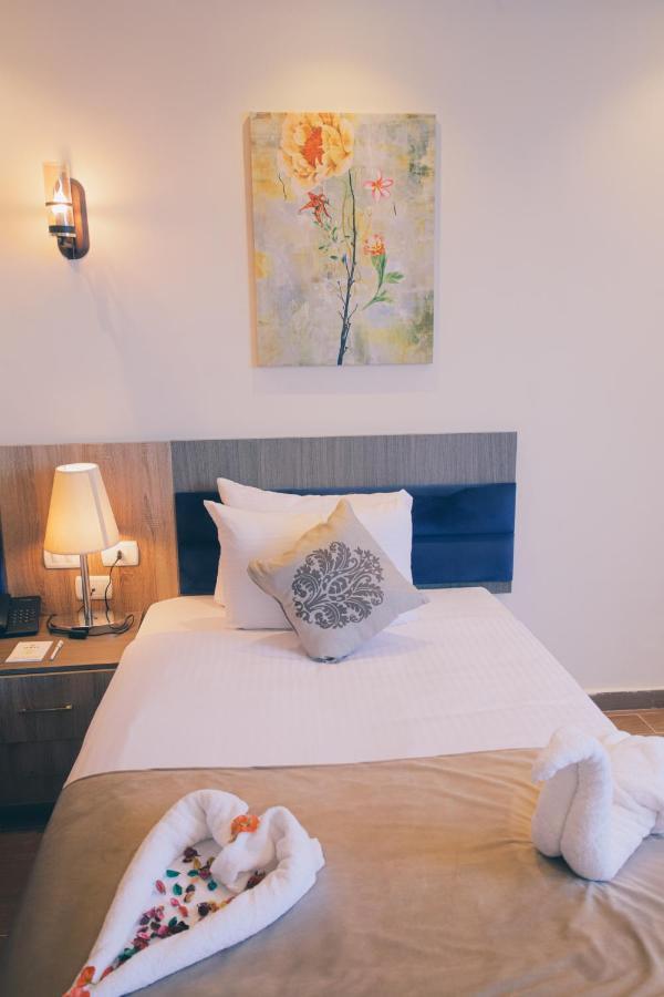 Jewel Green Mountain Hotel Kairo Bagian luar foto
